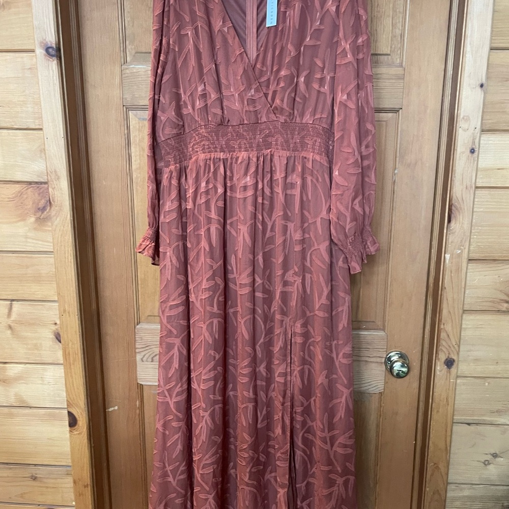 Elegant Rust Maxi Dress